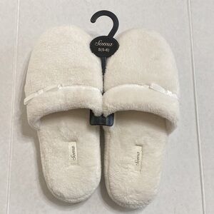 NWT CHENILLE SLIPPERS